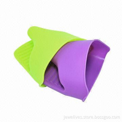 Colorful promotional oven mitts